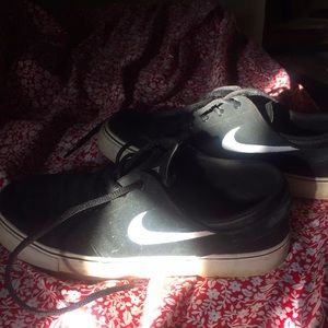 Nike sb shoes 6.5 black don’t hurt elegant sport